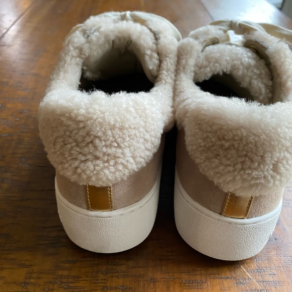 Michael Kors sneakers ⚡️MOVING SALE ⚡️ - Picture 6 of 7